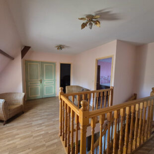 Maison  4 pièce(s) 152 m2