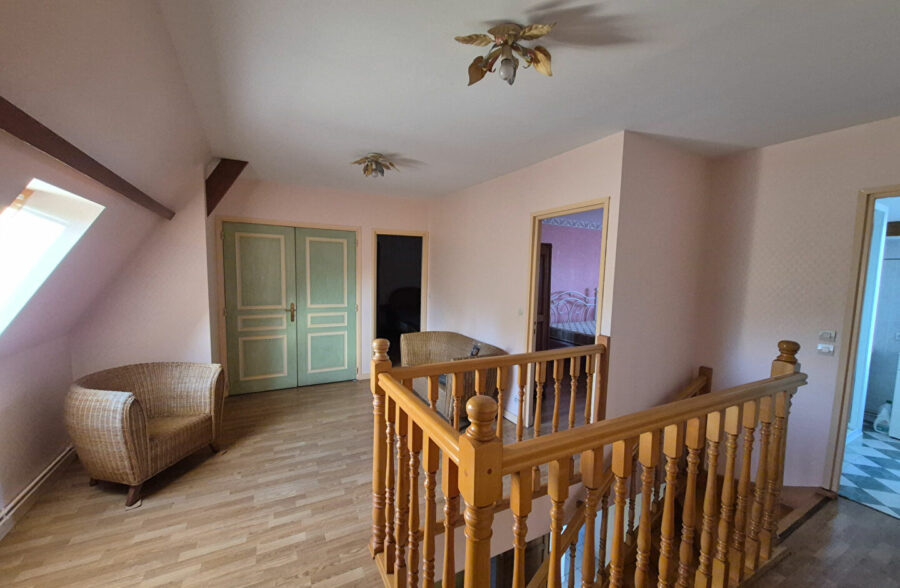 Maison  4 pièce(s) 152 m2