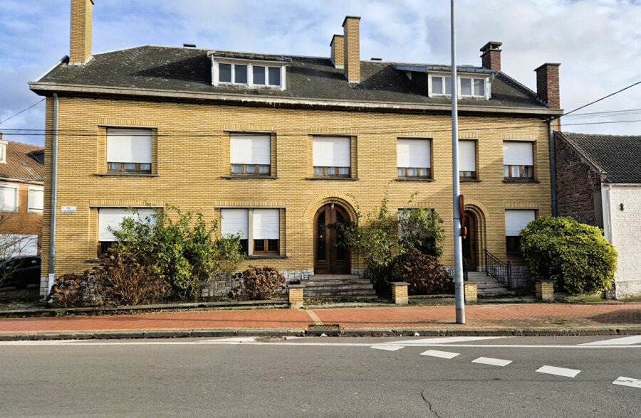 Maison de 305 m2