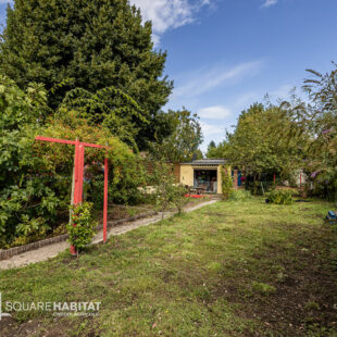 Grande maison de famille, jardin, garage et 4 chambres