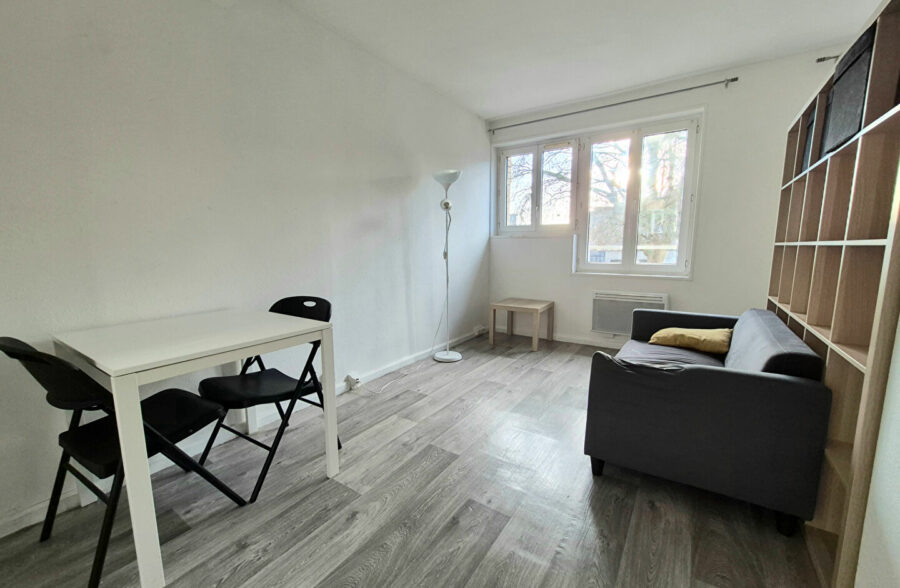 LILLE MOULINS/FAC DE DROIT : STUDIO LUMINEUX DE 28M² AVEC CAVE PRIVATIVE