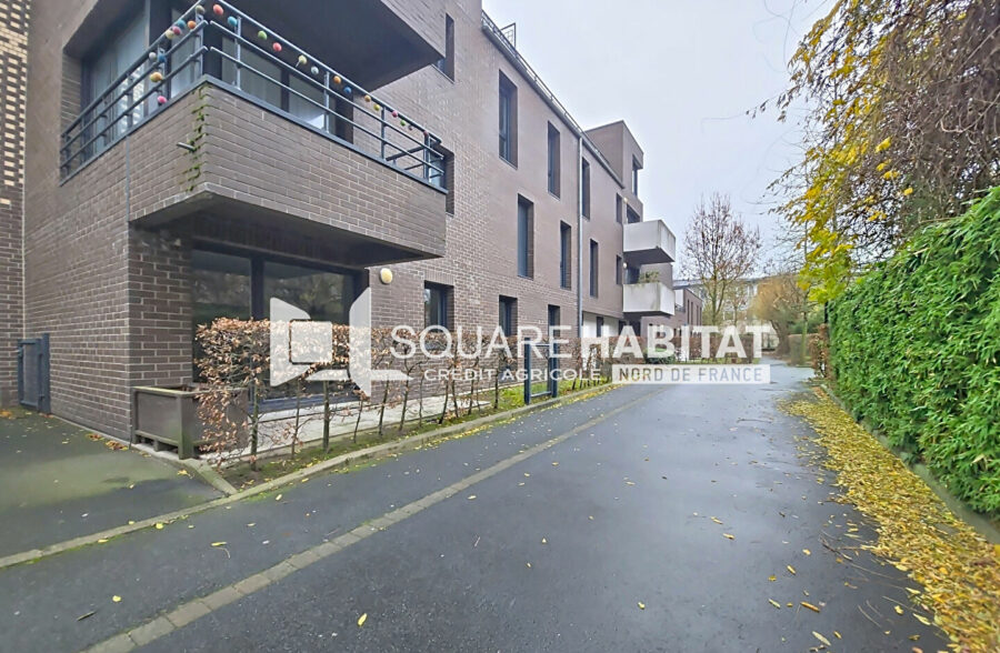 LILLE – APPARTEMENT – 2 CHAMBRES – EXTERIEUR – PARKING – PAS DE TRAVAUX