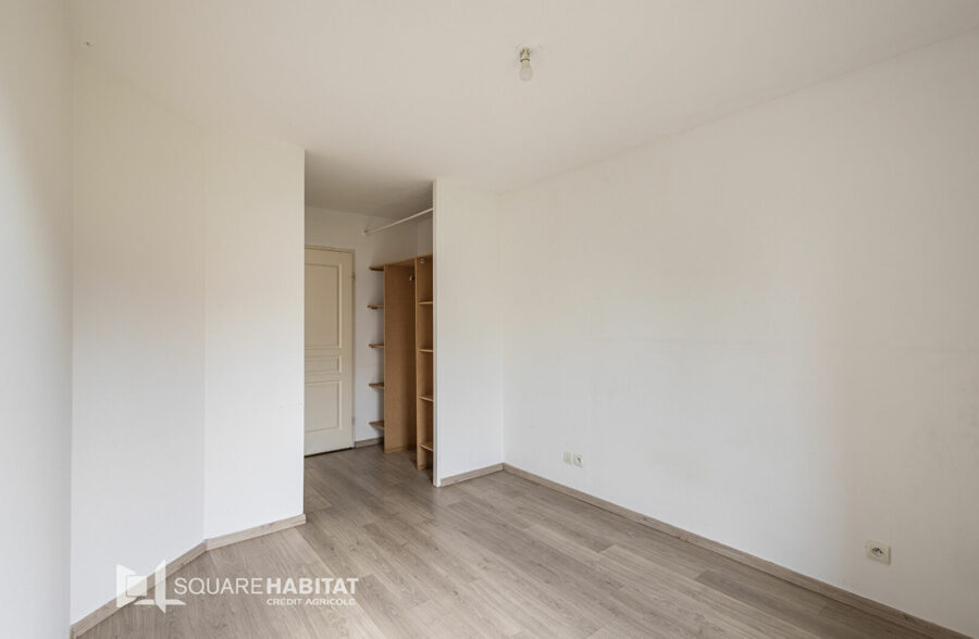 Saint -André, proximité Gare, Citadelle, Appartement  2 pièce(s) 39.44 m2 et parking