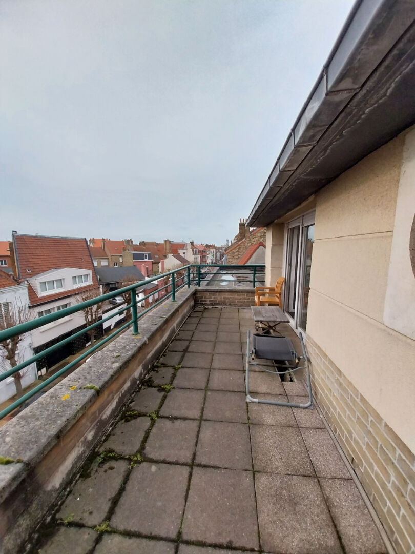 Appartement MALO LES BAINS 1 pièce(s) 33 m2