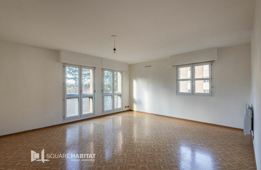 Appartement 68m2 Saint Andre Lez Lille 2 chambres, balcon, 1 place de  parking