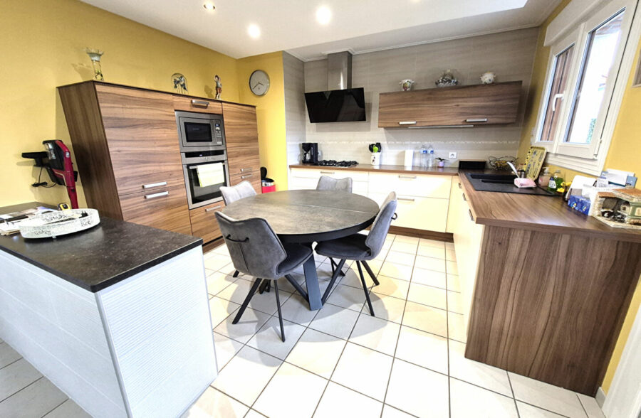 Maison Cambrai 6 pièce(s) 100 m2