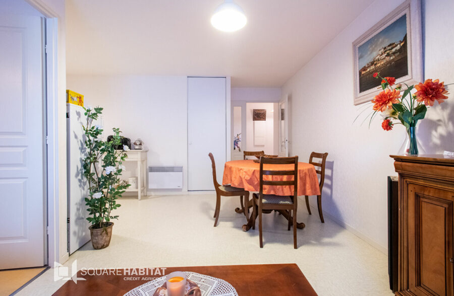 T4 traversant coeur de station, avec parking !