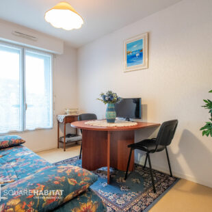 T4 traversant coeur de station, avec parking !