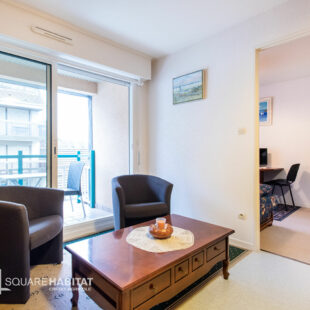 T4 traversant coeur de station, parking en option !