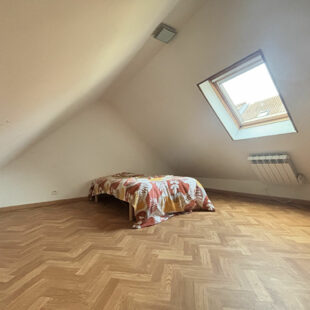 MAISON 2 CHAMBRES AVEC EXTERIEUR ET CAVE – LILLE MOULINS