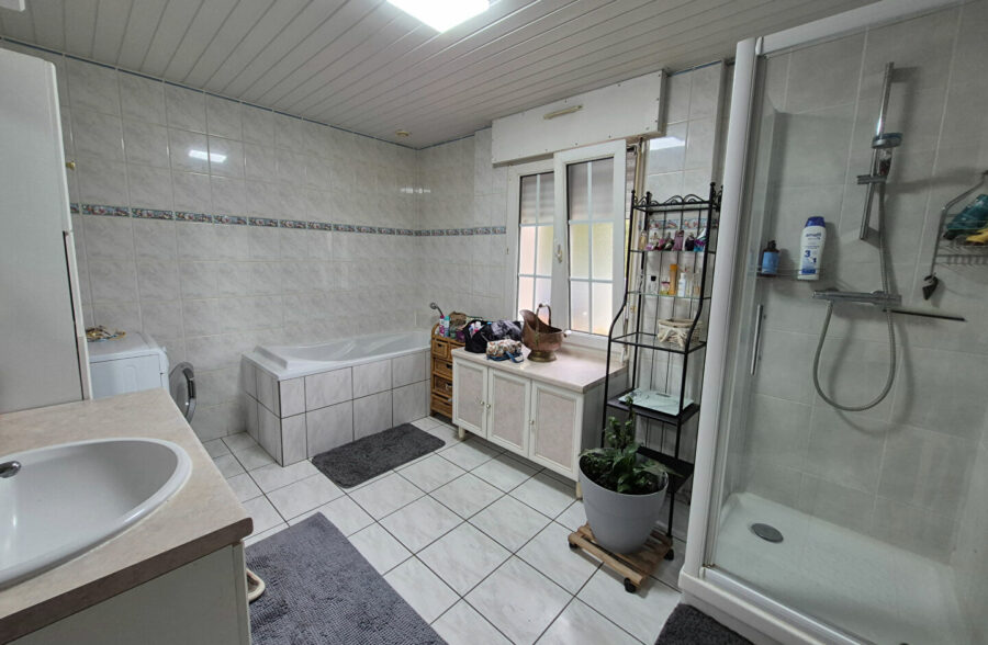 Longère Eperlecques 5 pièce(s) 165 m2