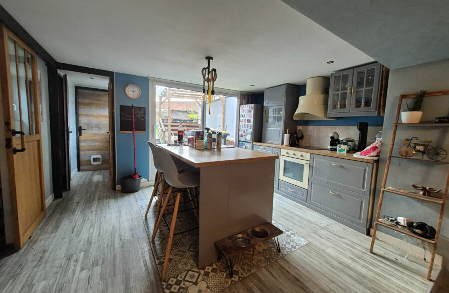 Très belle maison flamande avec 3 chambres dont 1 au rdc et jardin