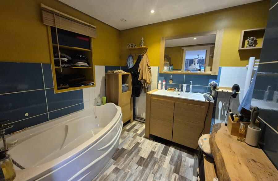 Très belle maison flamande avec 3 chambres dont 1 au rdc et jardin