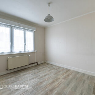 Maison Loos 4 pièce(s) 79 m2