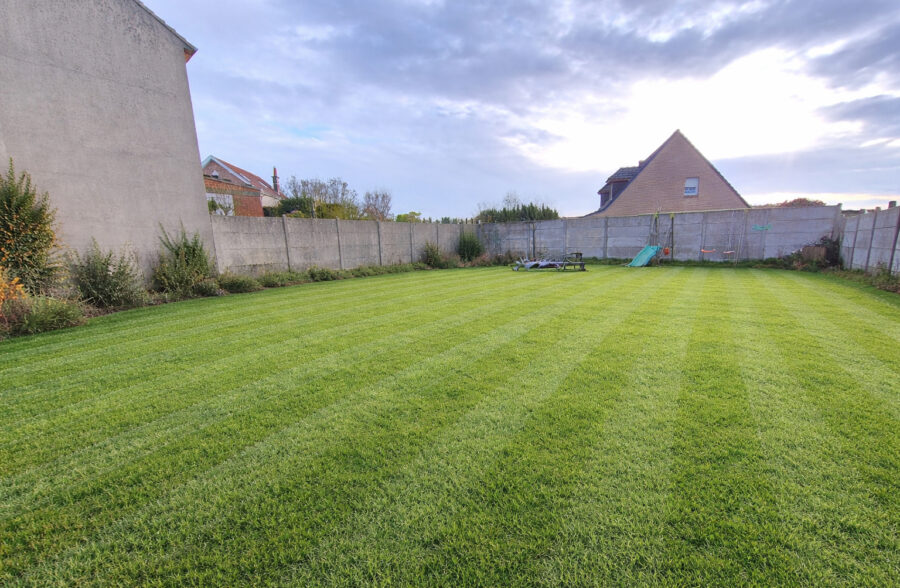Maison individuelle 3 Chambres + 3  Garages