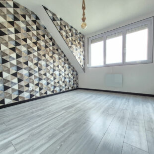 Maison individuelle 3 Chambres + 3  Garages