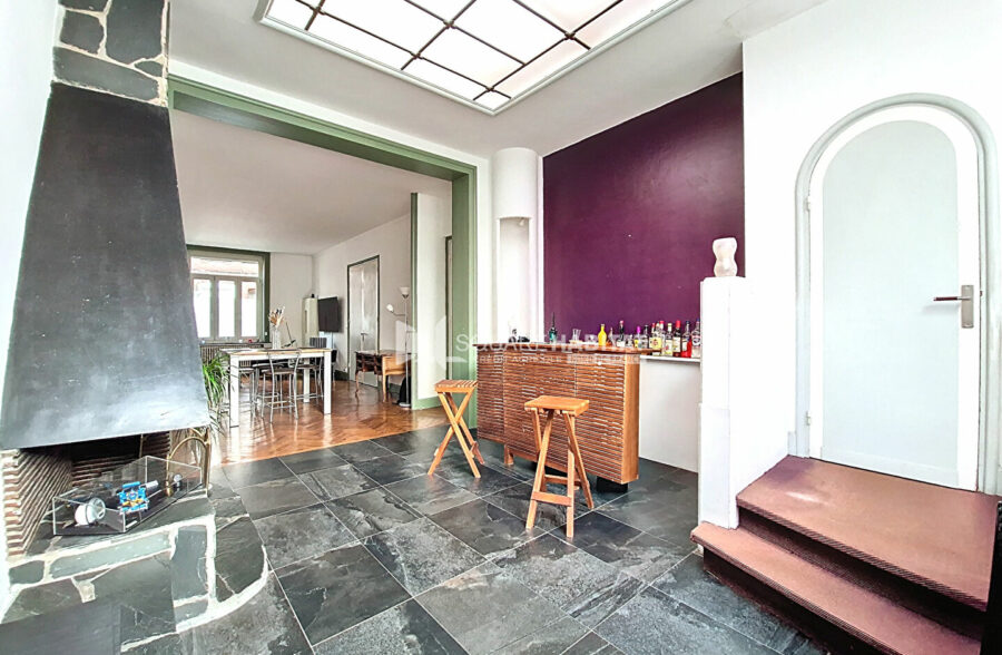 Maison semi bourgeoise avec cachet 167M2 avec garage.