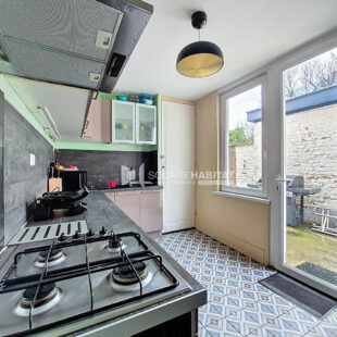 Maison semi bourgeoise avec cachet 167M2 avec garage.