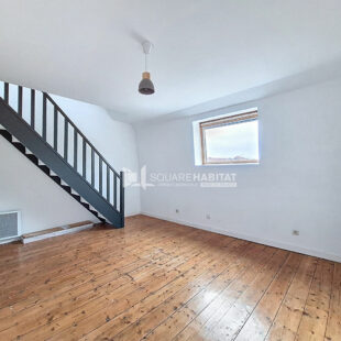 Maison semi bourgeoise avec cachet 167M2 avec garage.