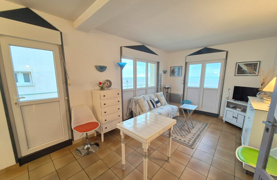 T2  dans un cadre privilégié face à la mer BERCK