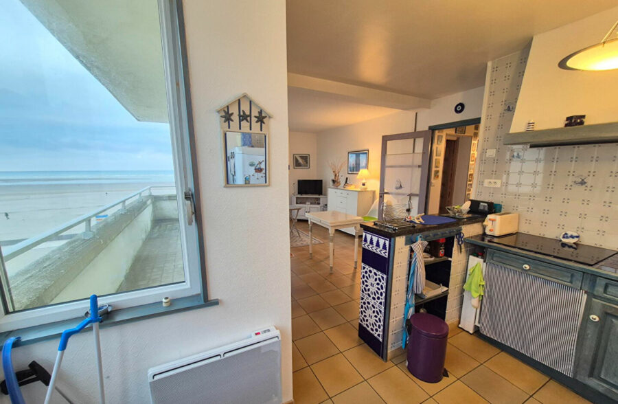 T2  dans un cadre privilégié face à la mer BERCK