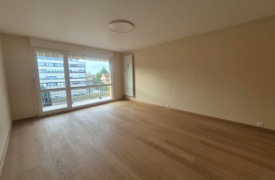 Barbieux, Appartement T3, balcon et garage