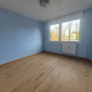 Barbieux, Appartement T3, balcon et garage