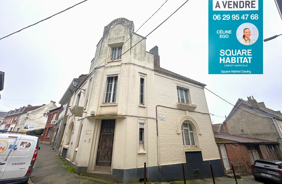 Immeuble plein centre Le Cateau Cambrésis