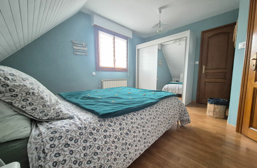 Pavillon semi Plain Pied  4 Chambres + Sous sol en impasse