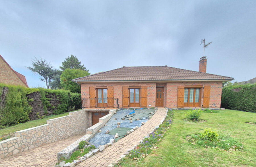 Pavillon Plain-pied 3 Chambres + Sous sol &nbsp;Sous compromis&nbsp;