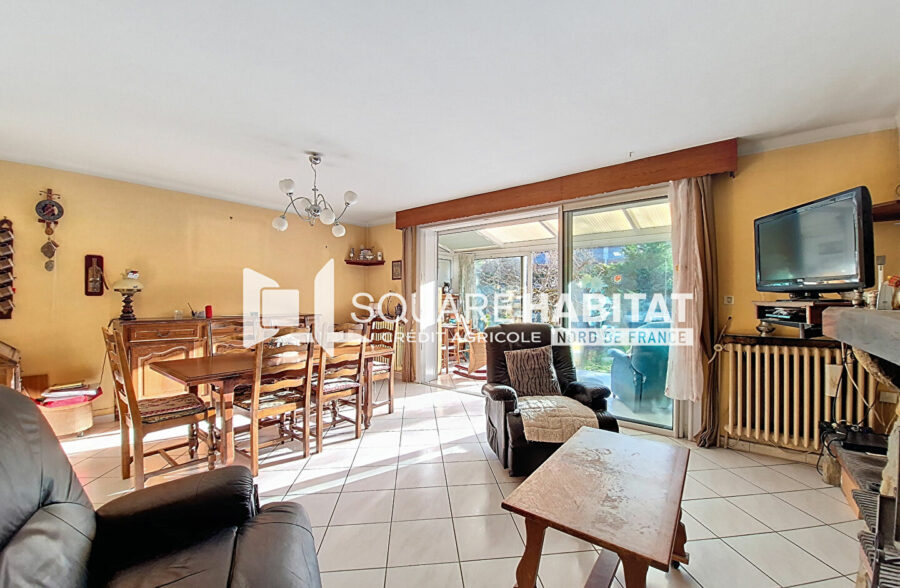 Rare sur le secteur ! Maison semi individuelle avec garage et jardin sans vis-à-vis