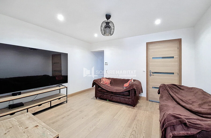 SECTEUR DES FRANCS- 1930 INTEGRALEMENT RENOVEE