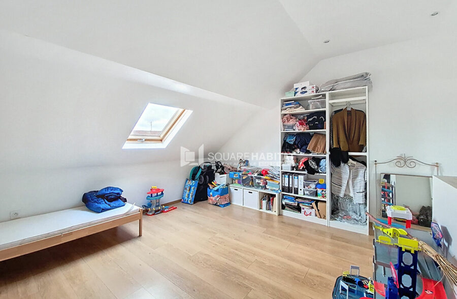 SECTEUR DES FRANCS- 1930 INTEGRALEMENT RENOVEE