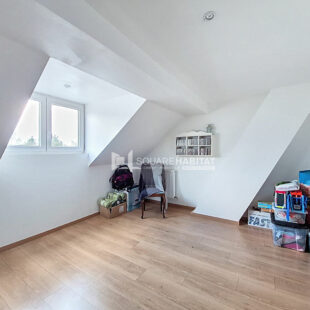 SECTEUR DES FRANCS- 1930 INTEGRALEMENT RENOVEE