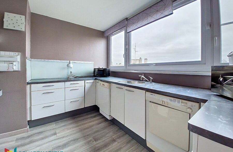 Appartement Tourcoing 4 pièce(s) 100.01 m2