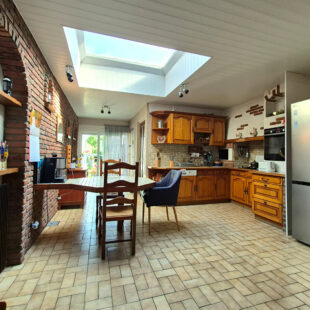 MAISON 1930 AVEC JARDIN