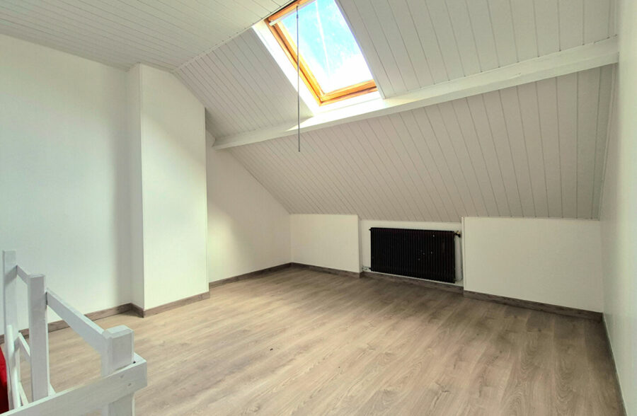 MAISON 1930 AVEC JARDIN