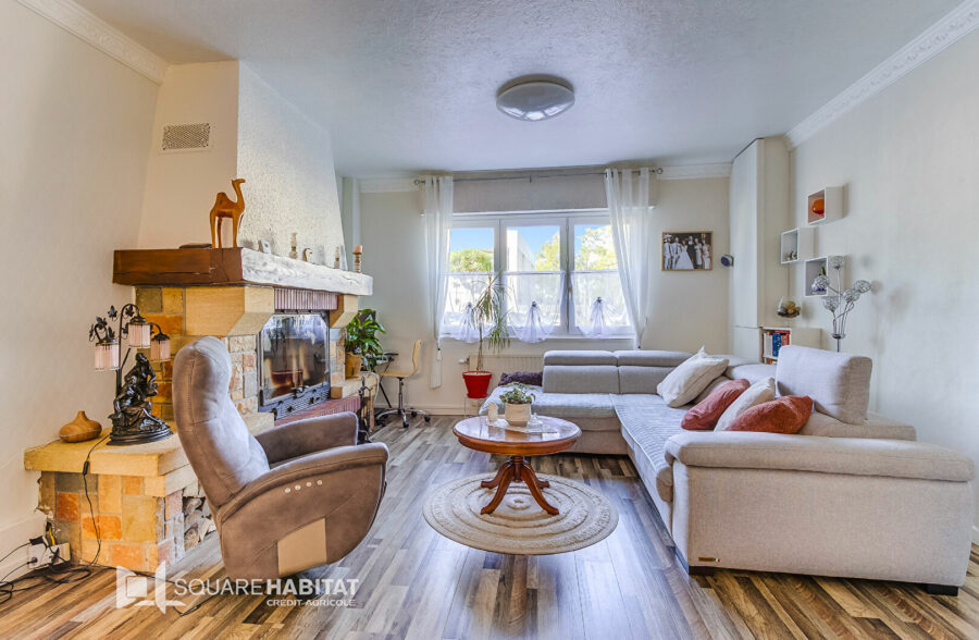 Maison Tourcoing 7 pièce(s) 0200 m2