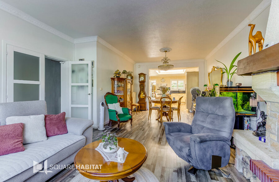 Maison Tourcoing 7 pièce(s) 0200 m2