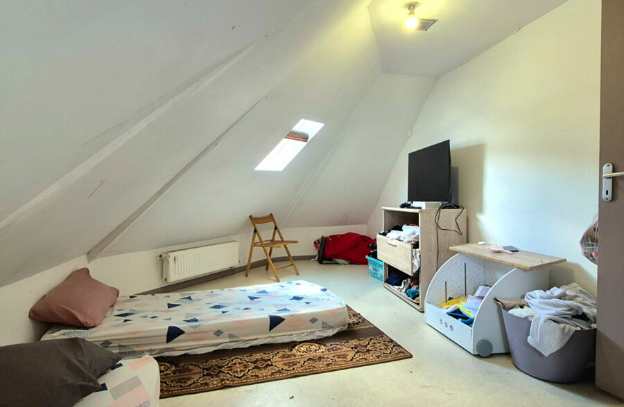 MAISON 2 CHAMBRES SECTEUR BELENCONTRE