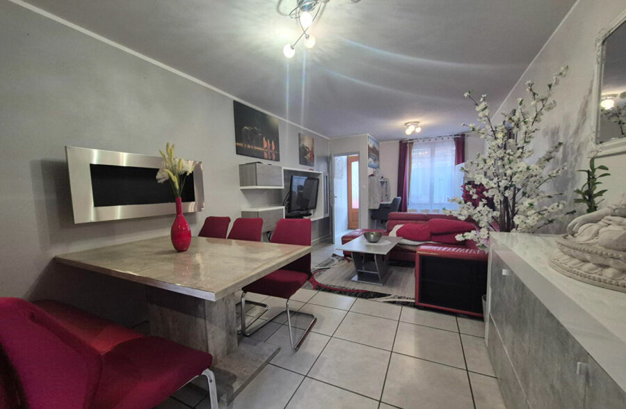 Maison 1930 – Limite Le Pile / La Fraternité – Idéal investisseur ou 1ère acquisition !