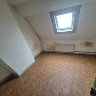 À VENDRE  Maison 7 pièces à rénover 142 m²  Secteur calme, proche transports et commerces