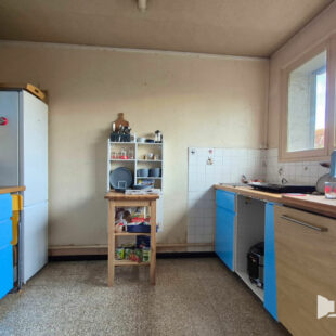 Appartement T4 avec balcon et garage