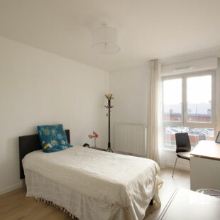 Appartement La Madeleine T3 avec extérieur et parking