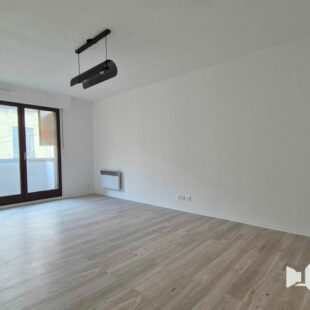 Appartement T3 Saint Maur avec parking et balcon