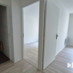 Appartement T3 Saint Maur avec parking et balcon