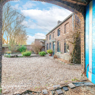 Maison de caractère avec grange