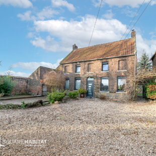 Maison de caractère avec grange