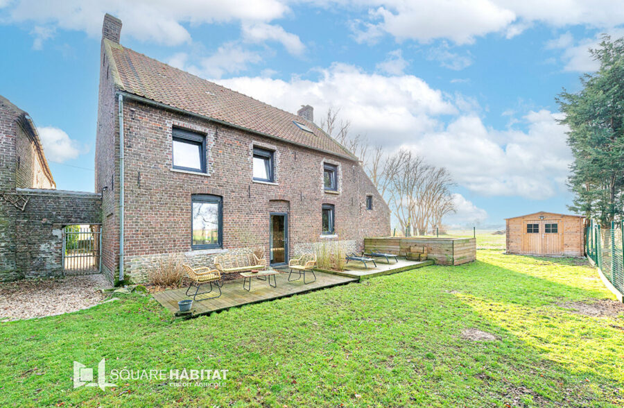 Maison de caractère avec grange