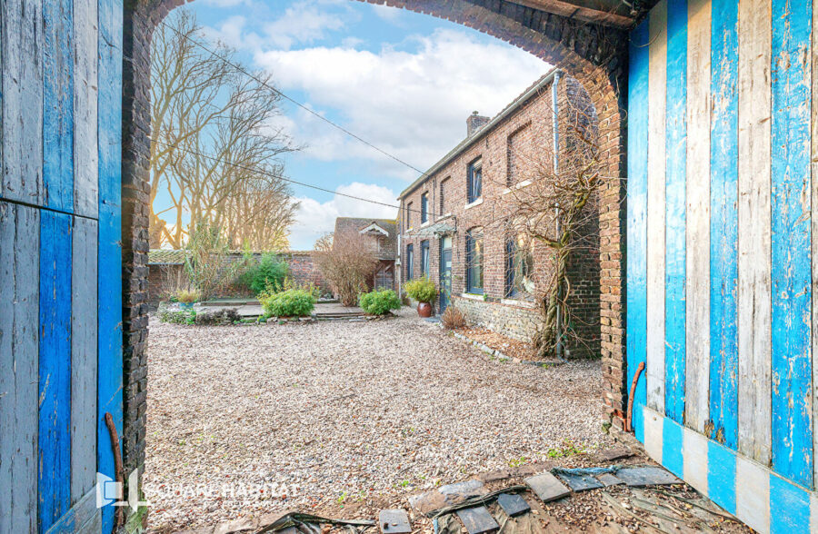 Maison de caractère avec grange